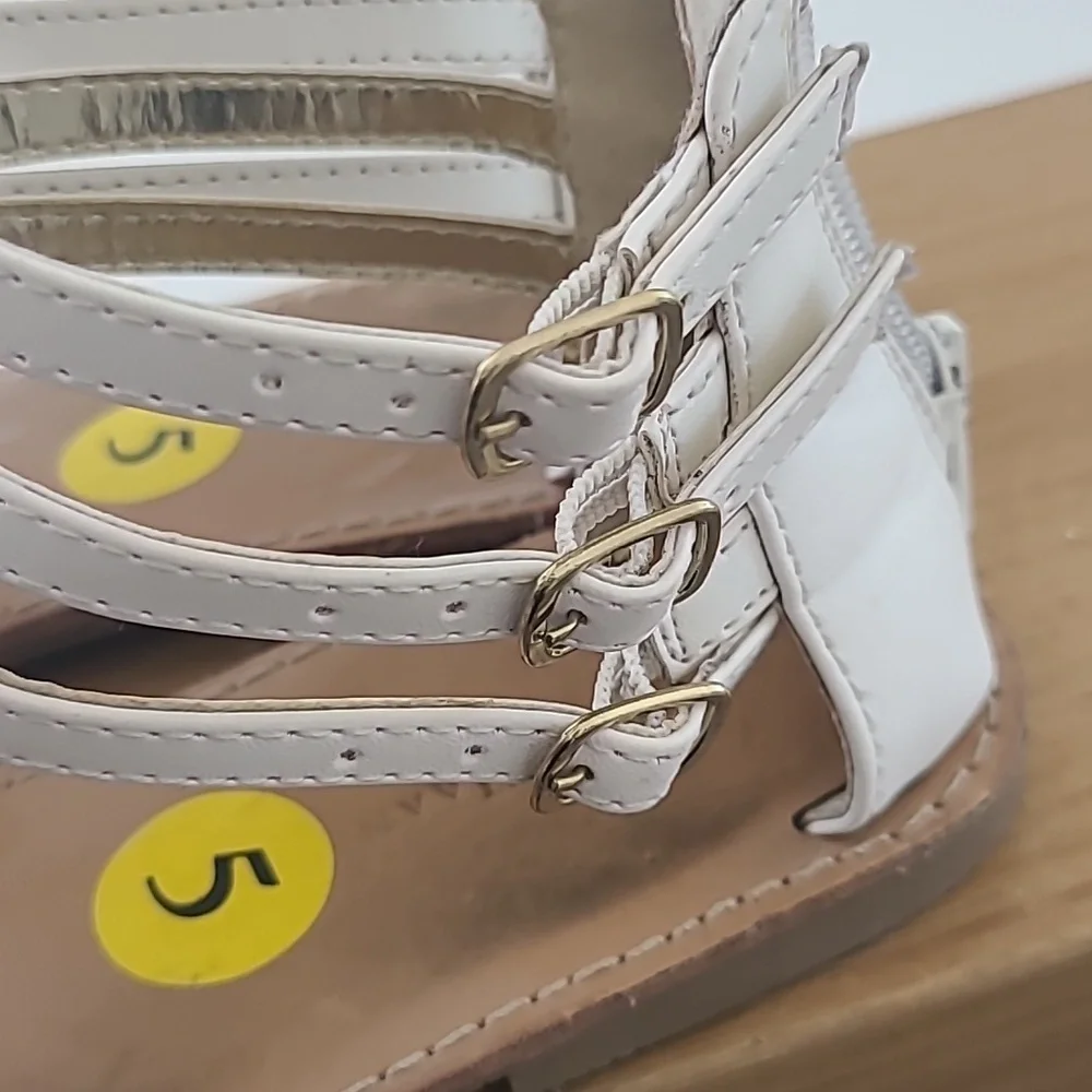 Cole Haan White Gladiator Sandals Back Zip Buckle